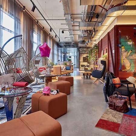 Moxy Cologne Muelheim Hotel ภายนอก รูปภาพ